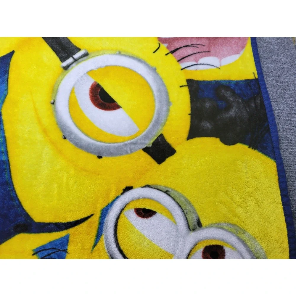 Despicable Me Minions Throw Blanket 48x38 Fleece Universal Studios Plush